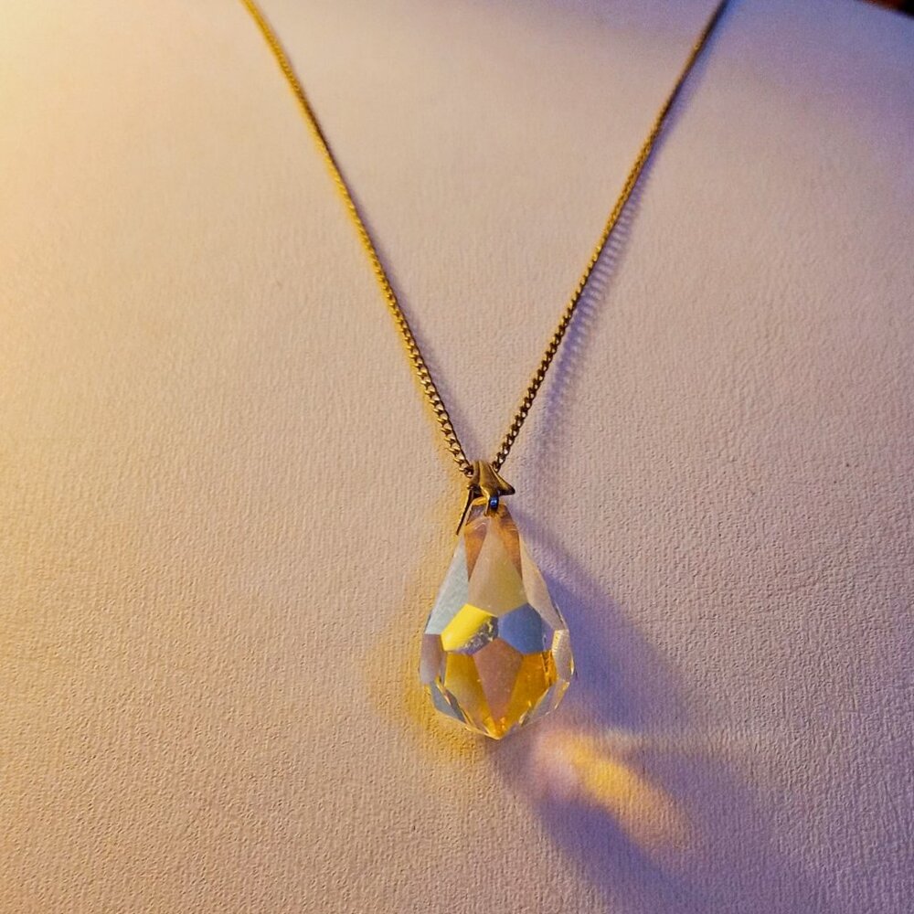 🔥🔥Stunning Vintage Sparkling Teardrop Aurora Crystal Pendant Necklace🔥🔥 - Picture 9 of 9